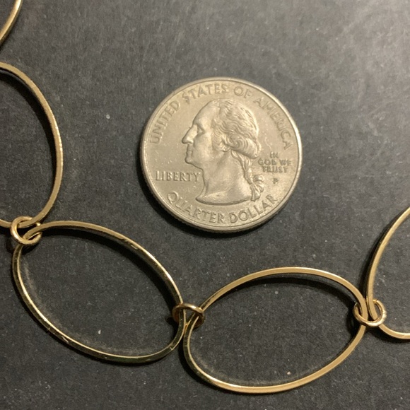 Gold circle & oval hoop necklace 28 inch - Picture 5 of 6